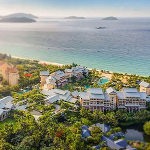 Hilton Yalong Bay & Resort