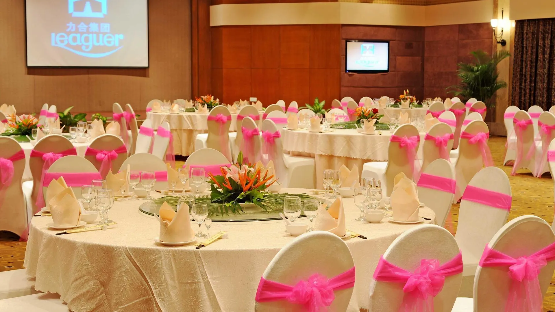 ***** Отель Leaguer Resort Sanya Bay Китай