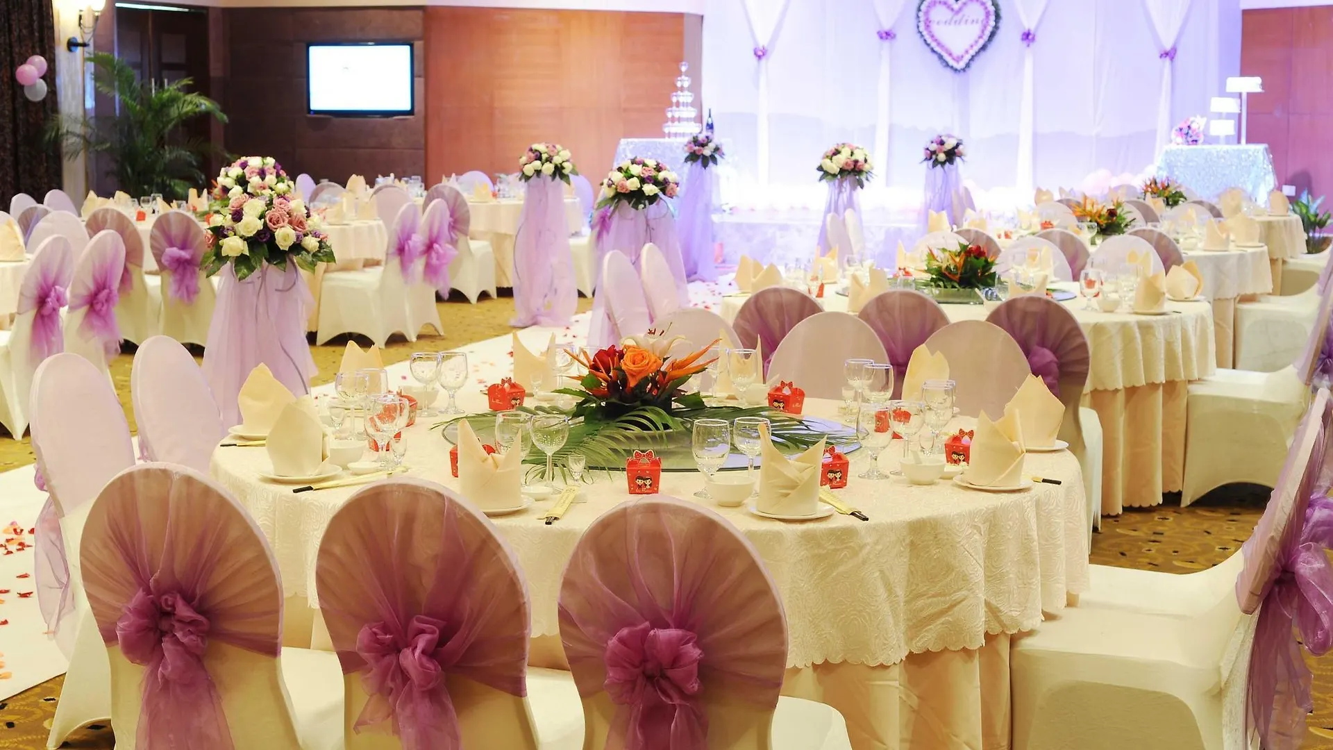 Leaguer Resort Sanya Bay Отель