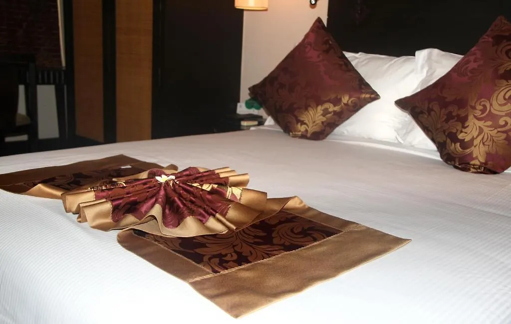 Отель Leaguer Resort Sanya Bay