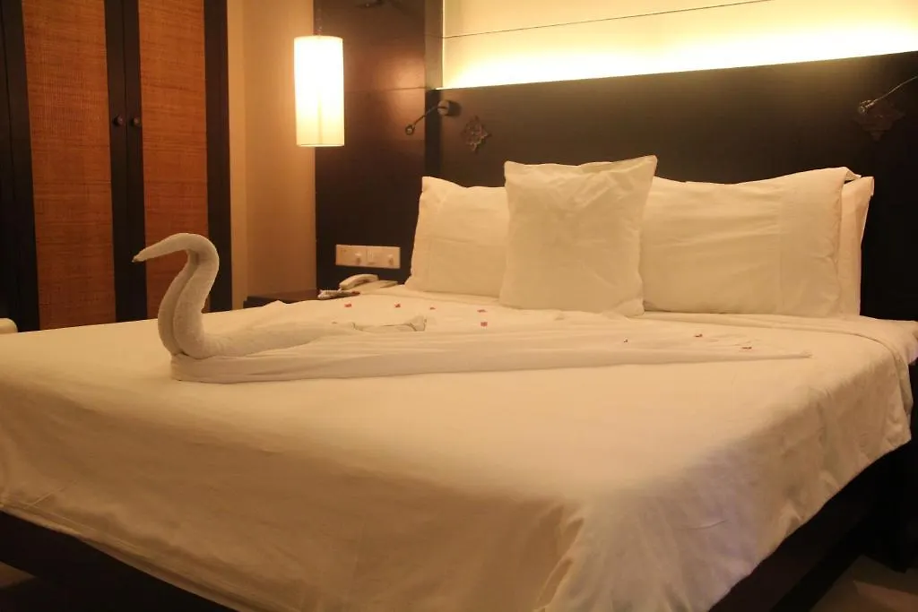 Leaguer Resort Sanya Bay Отель