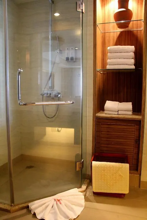 Leaguer Resort Sanya Bay