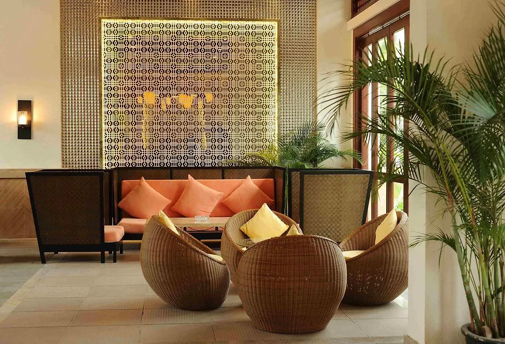 Отель Leaguer Resort Sanya Bay